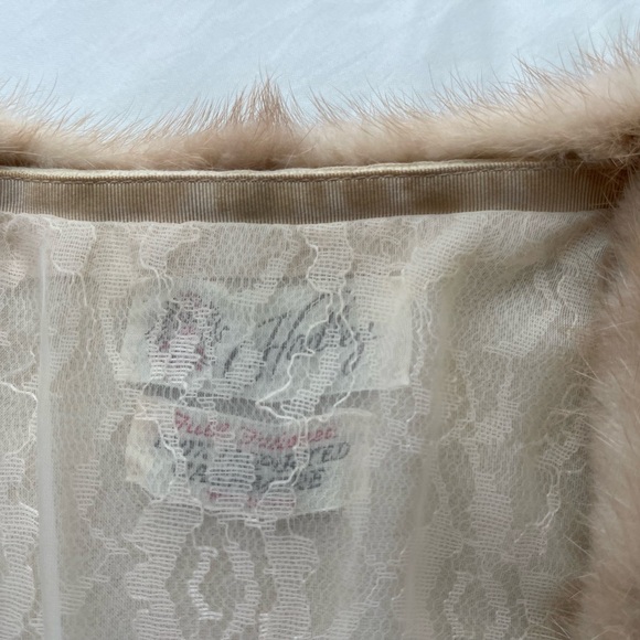 Vintage Hadley Cashmere Sweater with detachable Mink Collar Size small - Picture 13 of 16